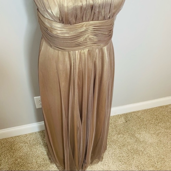 David’s Bridal Metallic Tulle Halter Gown Size 6 - Picture 5 of 14